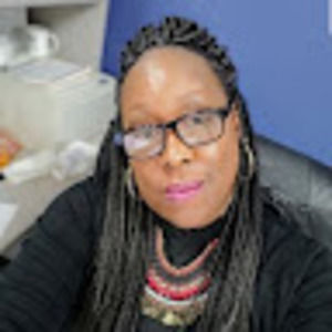 Meet your Posher, Tamesia